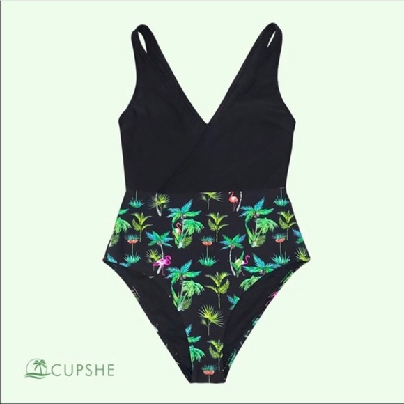 Cupshe palm tree one piece - Picture 1 of 1